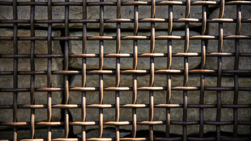 CSS Grid actúa como la rejilla de la imagen pero ofreciendo una flexibilidad sin límites